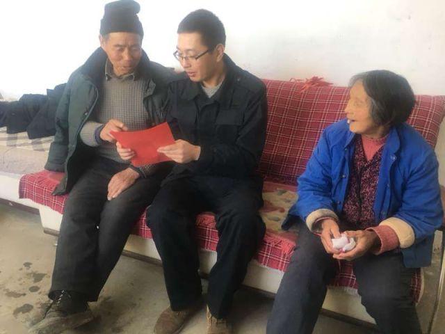 寻龙:华山路480号超级迷你椰门口