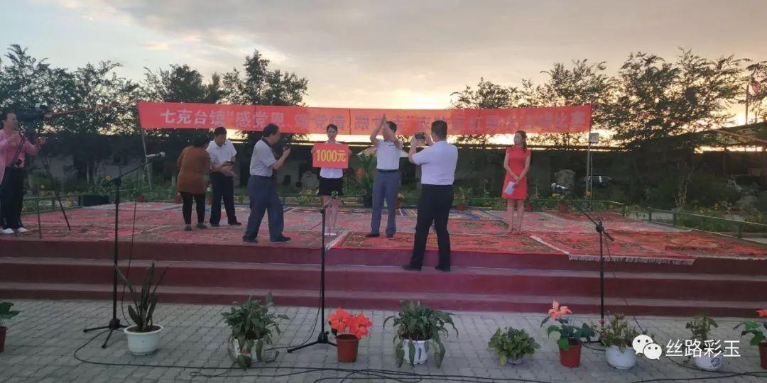 芭比大学毕业